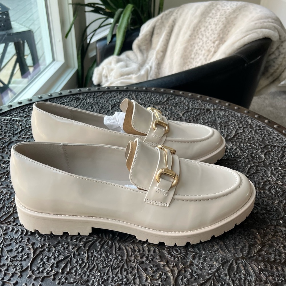 BANDOLINO FRANNY LUG LOAFERS IN IVORY 9.5 - Picture 6 of 9